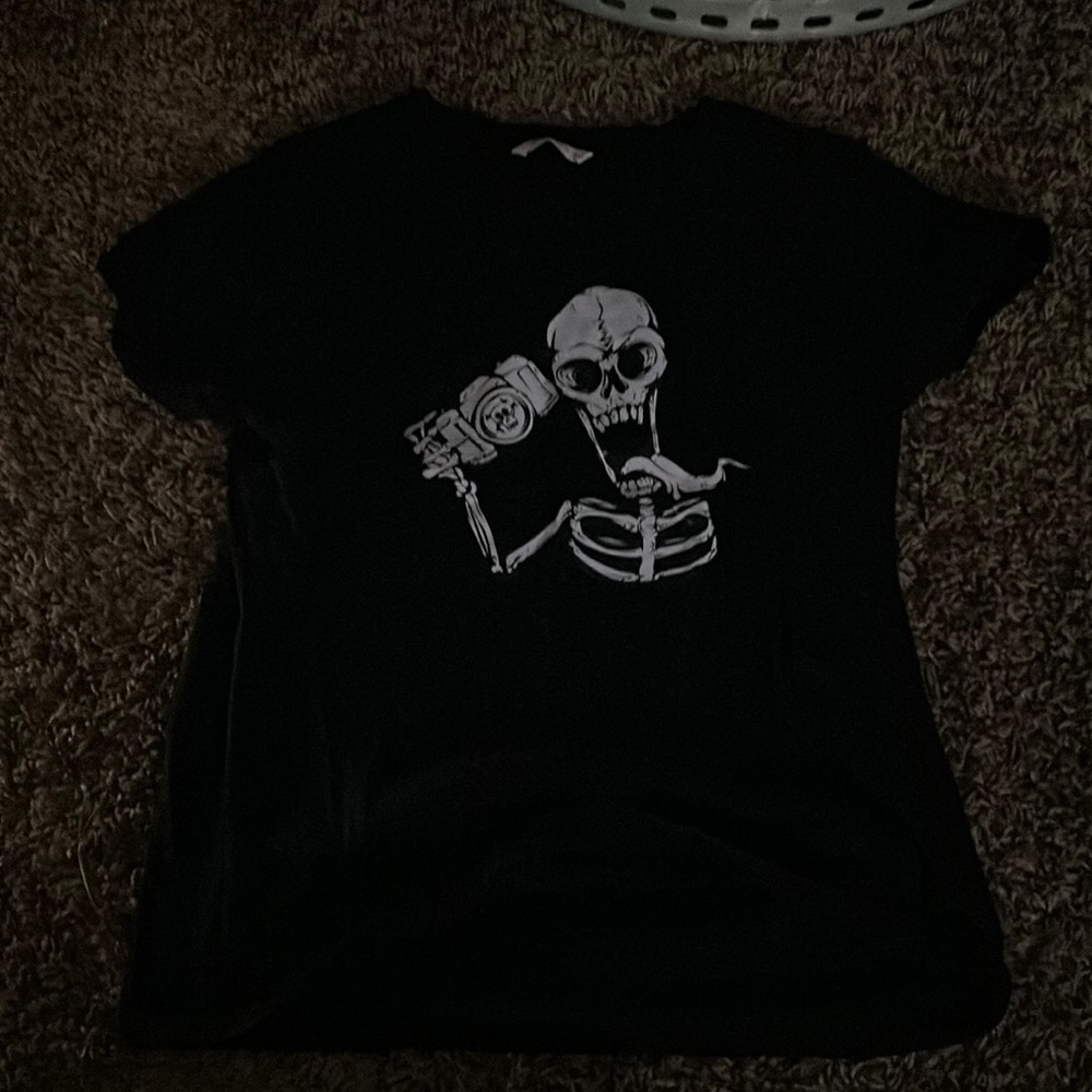 skeleton graphic tee